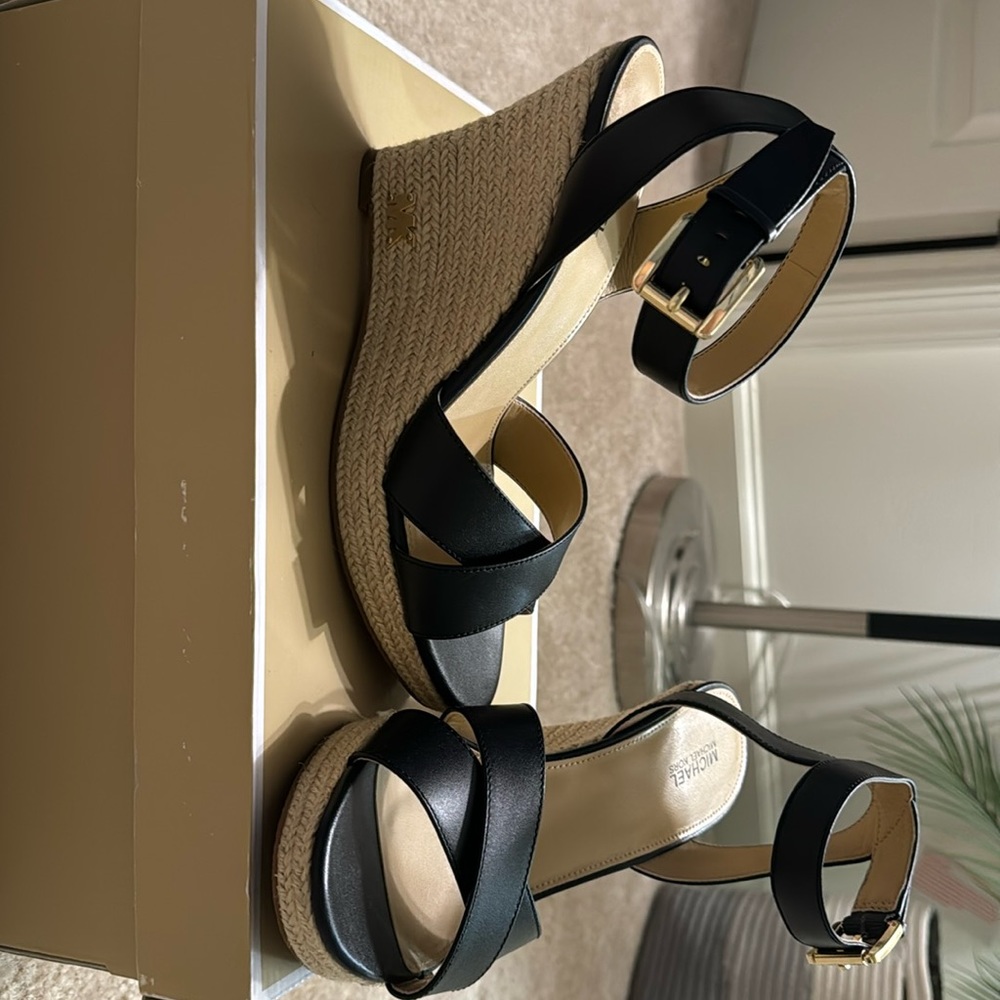 Micheal kors wedge